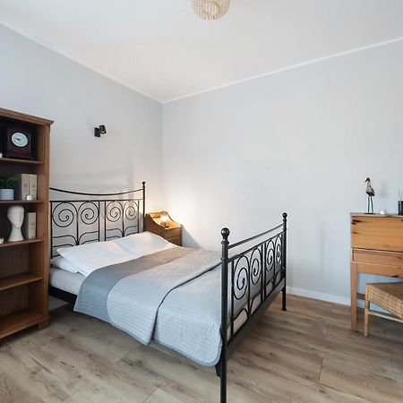 Radunia Canal Apartment Гданск Екстериор снимка